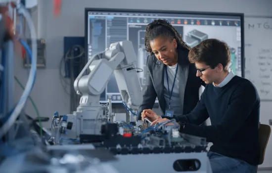 Investigadores utilizando la IA 